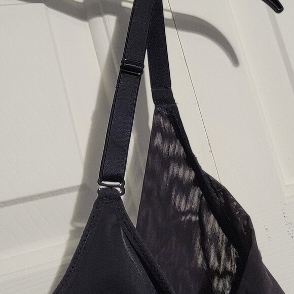 Maidenform Firm Control Open Bust Bodysuit, Black, Large - Picture 5 of 13